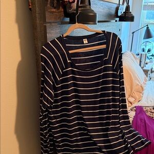 Old Navy Navy and White Striped Long-Sleeve Scoop Neck Tee